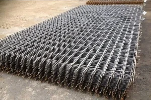 نوسانات جهانی قیمت فولاد و تأثیر آن بر بازار داخلی توری مش