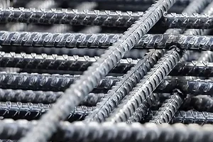 تأثیر نوسانات قیمت فولاد بر قیمت توری مش